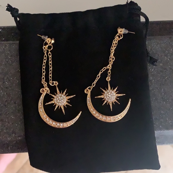 LAST!🌌Celestial Moon & Stars Statement Earrings - Picture 7 of 7